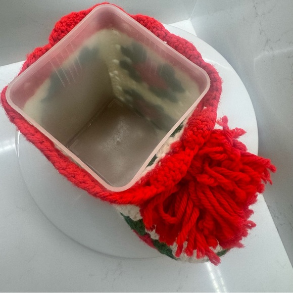 Vintage Granny Square homemade knit Christmas boot container - Picture 5 of 10